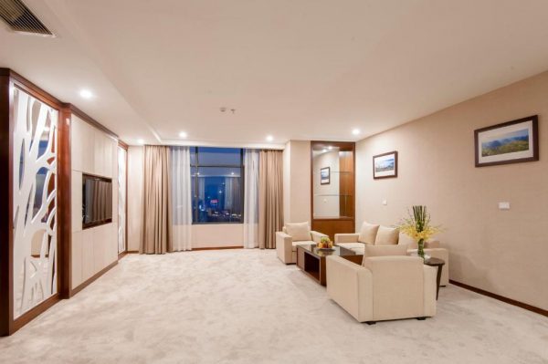 Khách Sạn Mường Thanh Grand Lào Cai Phòng Executive Suite