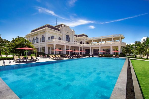 Khách Sạn Paradise Suites Hạ Long Bể Bơi