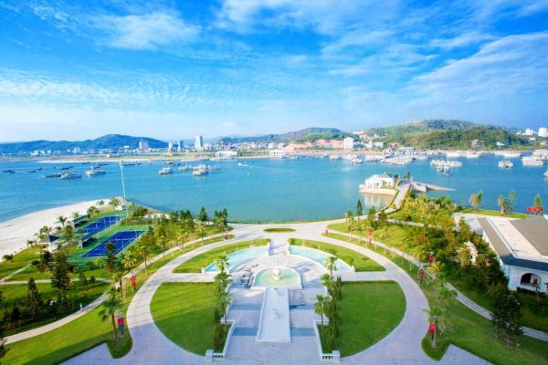 Vinpearl Resort And Spa Hạ Long Sân Trước