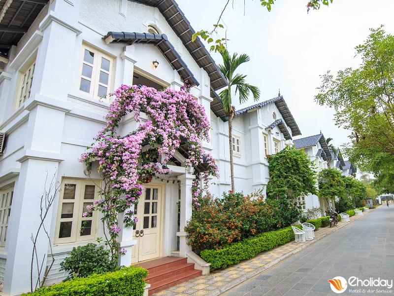 Vườn Vua Resort & Villas Thanh Thuỷ Biệt Thự Phố Tây
