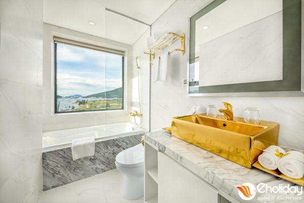 Khách Sạn Wyndham Đà Nẵng Golden Bay Phòng Tắm Suite