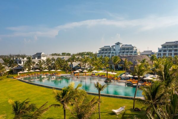 Bliss Hội An Beach Resort & Wellness 17