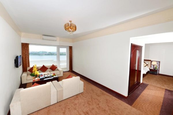 Khách Sạn Century Riverside Huế Executive Suite Nhìn Ra Sông