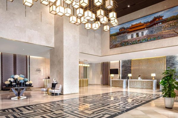 Khách Sạn Melia Vinpearl Huế Lễ Tân