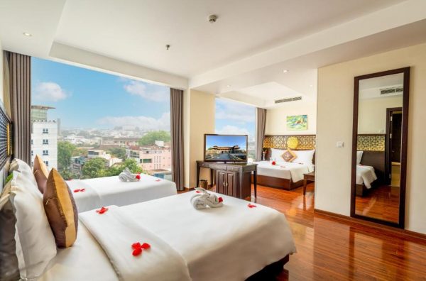 Khách Sạn Thanh Lịch Royal Boutique Huế Phòng Studio Suite