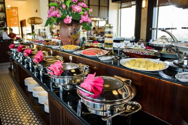 Khách Sạn Thanh Lịch Royal Boutique Huế Quầy Buffet