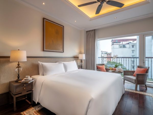 Khách Sạn De Syloia Hà Nội Phòng Deluxe Balcony