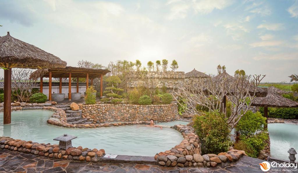 Kobi Onsen Resort Huế Khu Tắm Khoáng Ngoài Trời
