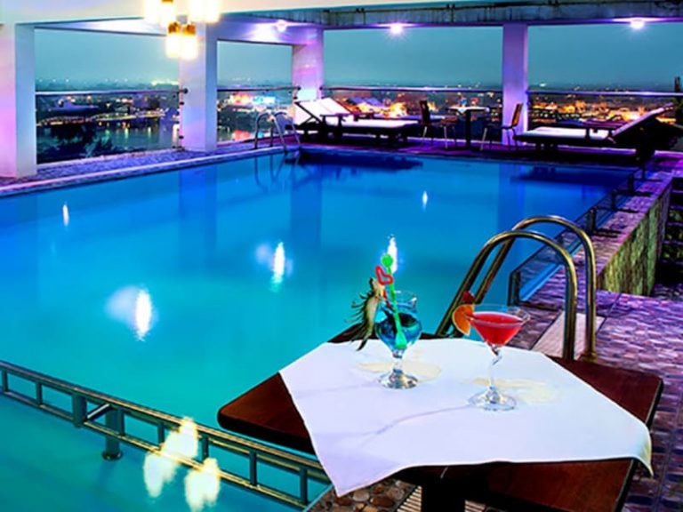 Khách sạn Midtown Huế