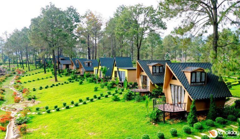 Phoenix Mộc Châu Resort, Bản Áng