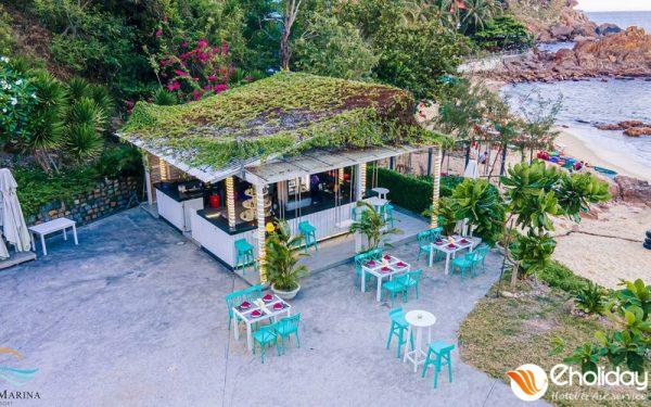 Casa Marina Resort Quy Nhơn Beach Bar
