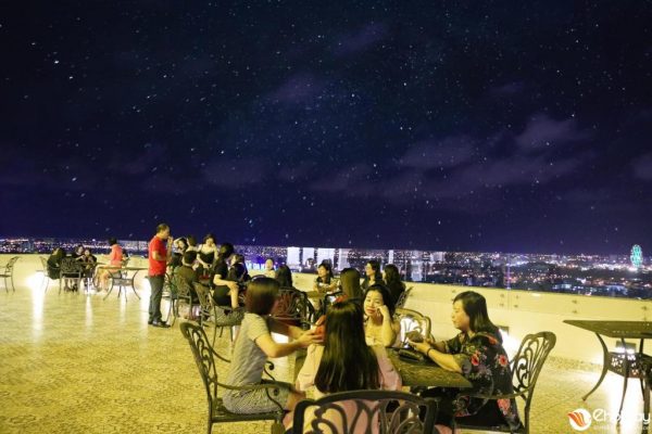 Khach San Balcona Da Nang Sky Bar