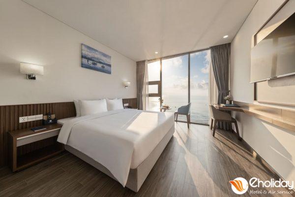Khách Sạn Mangata Beachfront Đà Nẵng Phòng Suite Double Sea View