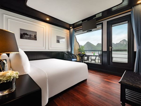 Du Thuyền La Casta Lan Hạ Junior Suite