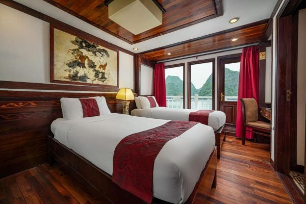 Du Thuyền Indochina Sails Cruise Hạ Long Phòng Suite