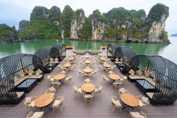 Du Thuyền Ngày Ambassador Hạ Long Sundeck đôi