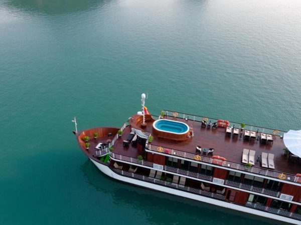 Du Thuyền Orchid Premium Cruise Hạ Long 2