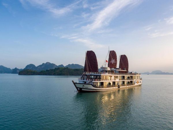 Du Thuyền Orchid Trendy Cruise Hạ Long