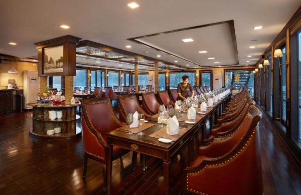 Du Thuyền Orchid Trendy Cruise Hạ Long Nhà Hàng