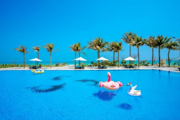 Ocean Waves Resort Cam Ranh Hồ Bơi