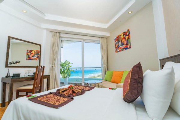 Ocean Waves Resort Cam Ranh Premium Sea View