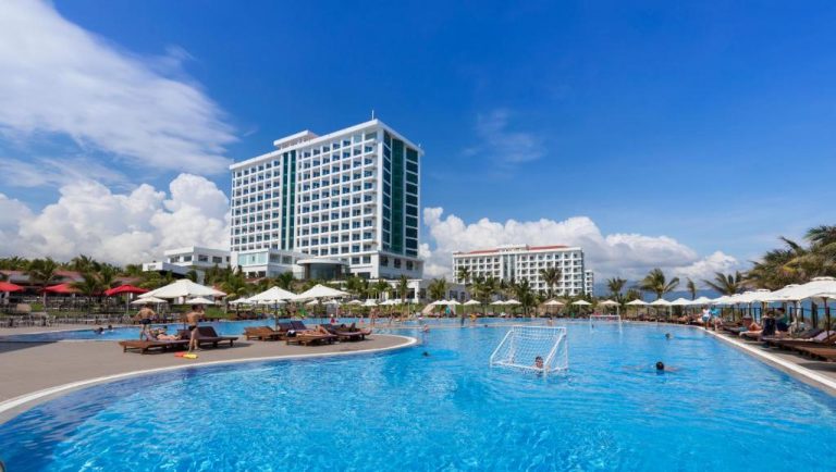 Swandor Cam Ranh Hotels & Resort