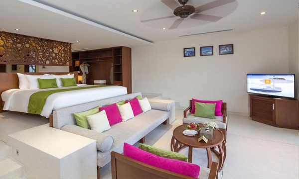 Cam Ranh Riviera Beach Resort Suite Terrace