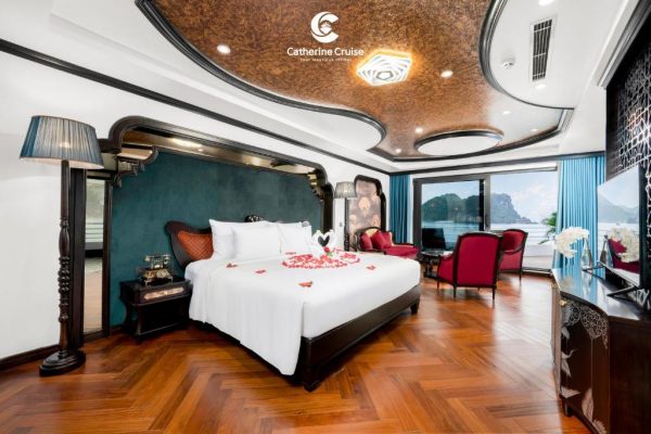 Catherine Cruises Ha Long Bay Grand Suite