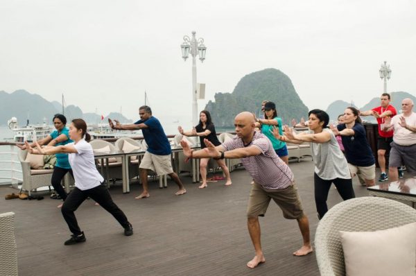 Du Thuyền Paradise Sails Cruise Tai Chi