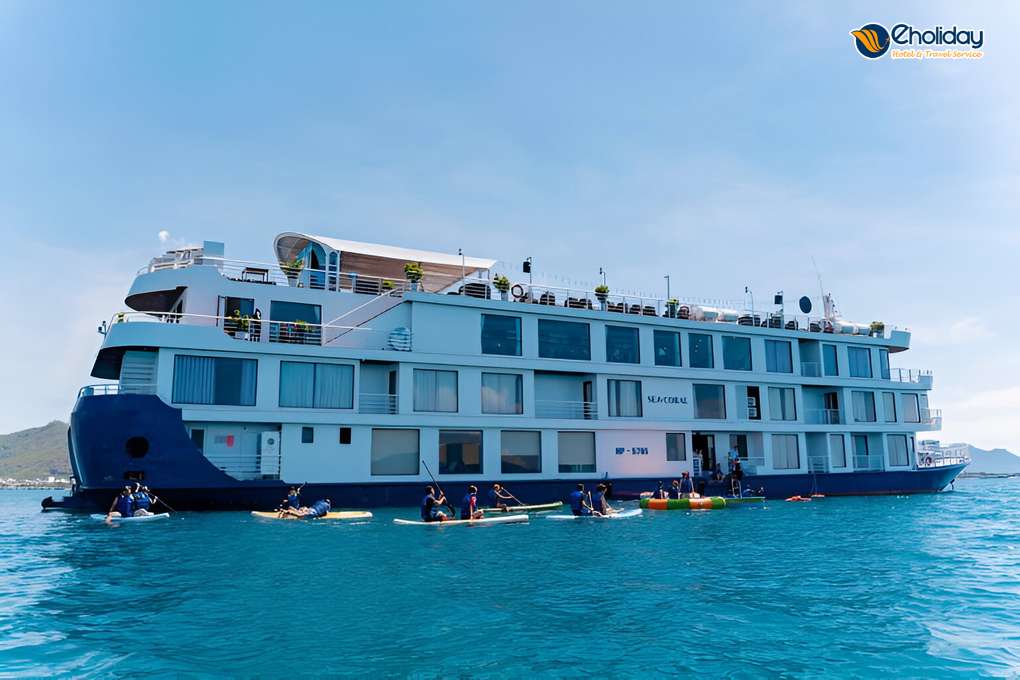 Du thuyền Sea Coral Hạ Long – Lan Hạ