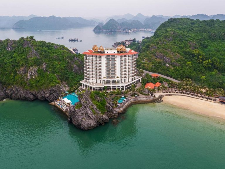 Khách sạn Hôtel Perle d’Orient – MGallery Cát Bà