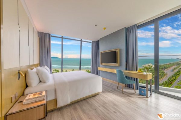 Khach San Awaken Da Nang Phong Family Suite Oceanfront