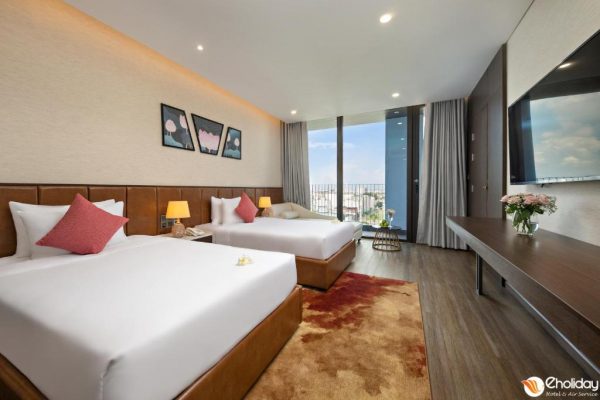 Khach San Golden Lotus Grand Da Nang Phong Deluxe Co Ban Cong City View