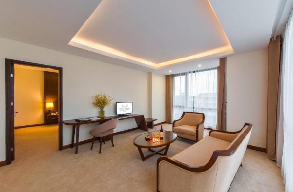 Mường Thanh Holiday Quảng Bình Grand Suite