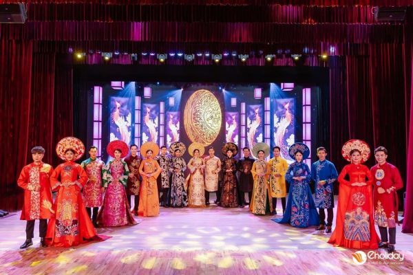 Ao Dai Show Da Nang 1