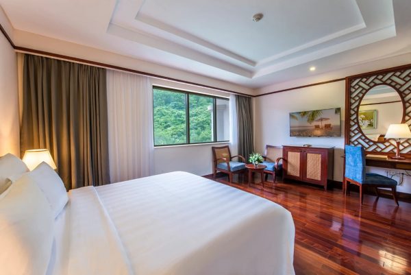 Vinpearl Resort Nha Trang Phòng Grand Junior Suite Deluxe Hướng đồi