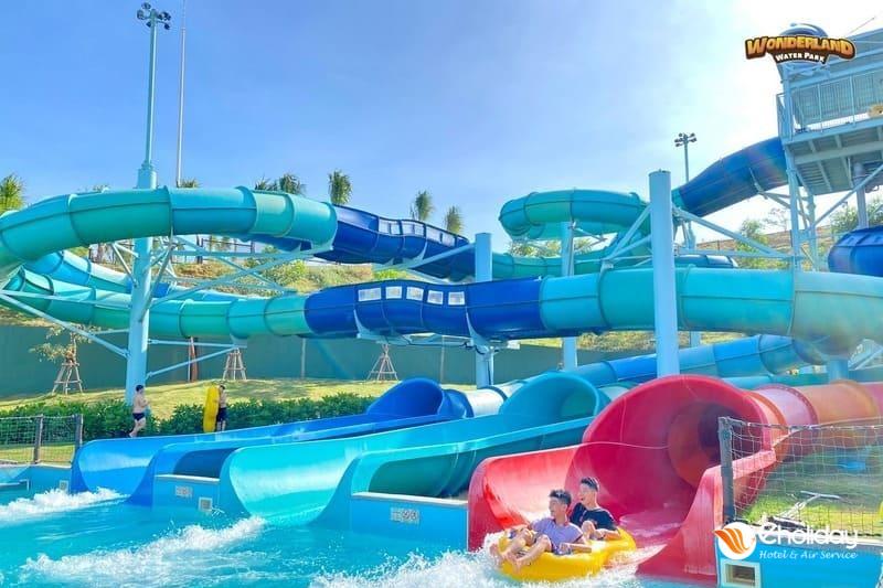 Cong Vien Nuoc Wonderland Water Park Nova World Phan Thiet Duong Truot Ong Nuoc