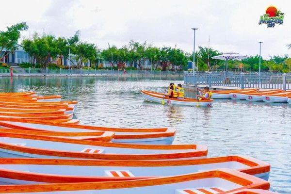 Vé Công Viên Nước Đồng Nai The Amazing Bay Thuyền