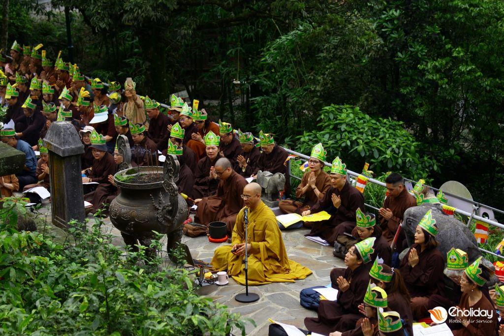 Ngọa Vân Yên Tử......