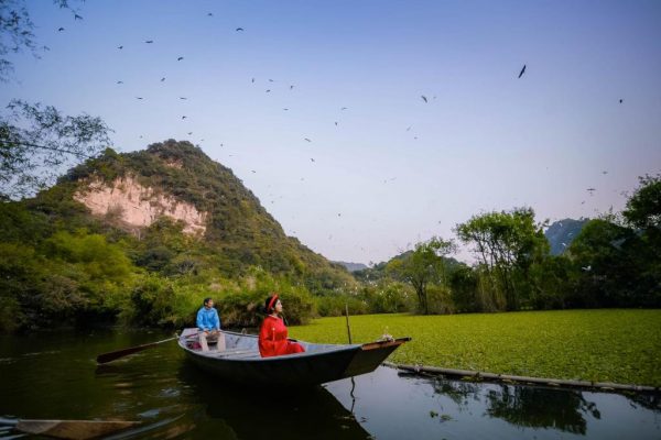 Thung Nham Resort Ninh Binh Di Thuyen