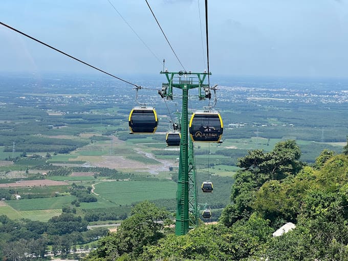 Vé Tuyến cáp Chùa Hang Núi Bà Đen Tây Ninh