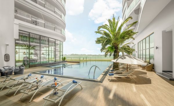 Khách Sạn Citadines Marina Hạ Long 6