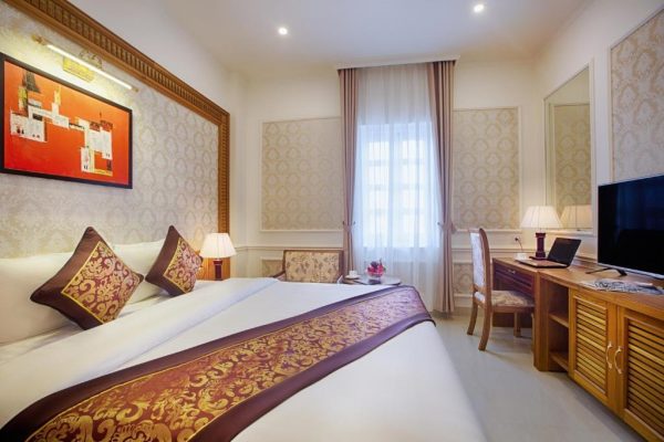 Khách Sạn Riverside Quảng Bình Phòng Superior