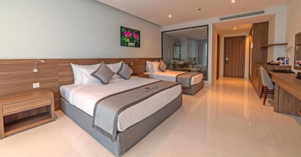 Long Thuận Hotel Resort Ninh Thuận Phòng Superior 3 Người