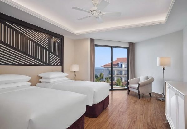 Renaissance Hội An Resort Phòng Deluxe Ocean View