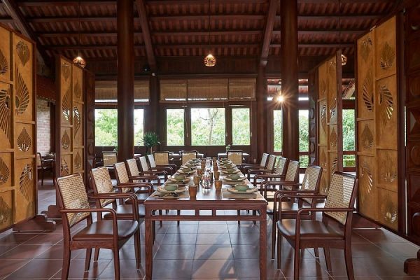 Senna Wellness Retreat Bắc Ninh Nhà Hàng Mộc