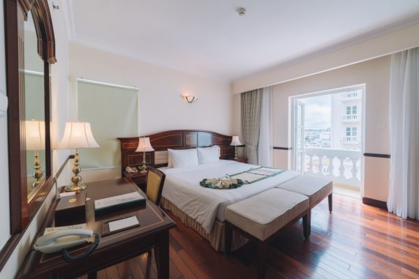 Khách Sạn Sài Gòn đà Lạt Phòng Junior Suite