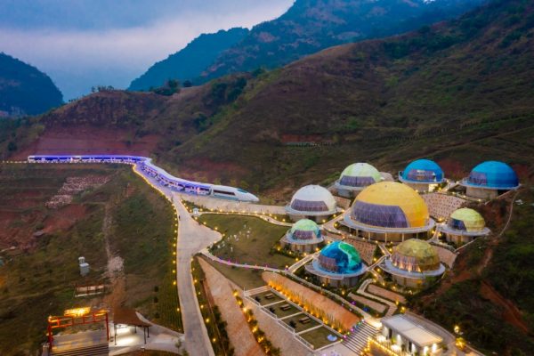 Mộc Châu Island Moutain Park And Resort