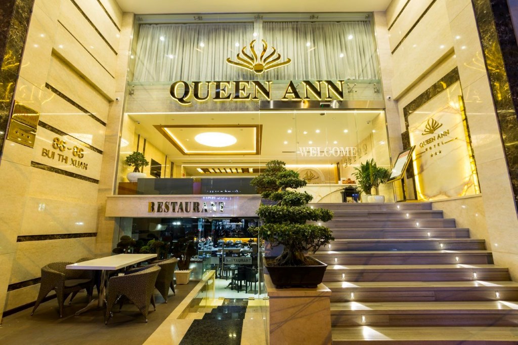 Khách Sạn Queen Ann Sài Gòn......