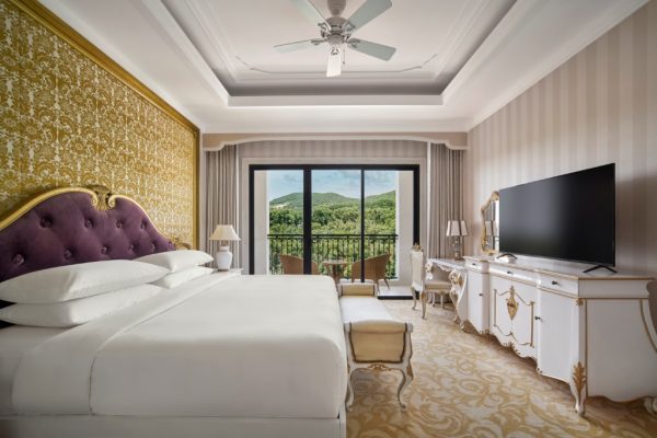 Nha Trang Marriott Resort & Spa, Hon Tre Island Phòng Executive Suite Garden View.